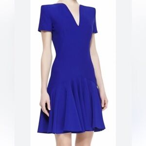 Alexander McQueen Dress Royal Blue
Short Sleeve Knee Length Size 44